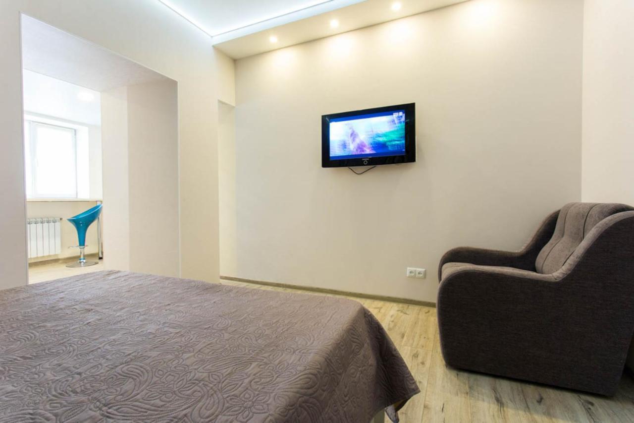 New Apartments In The City Center - Kuznechna Str. 26/2 Charkov Buitenkant foto