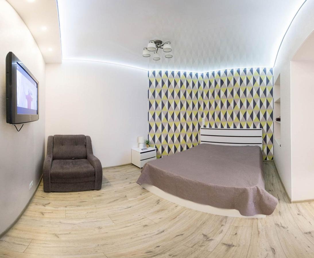 New Apartments In The City Center - Kuznechna Str. 26/2 Charkov Buitenkant foto